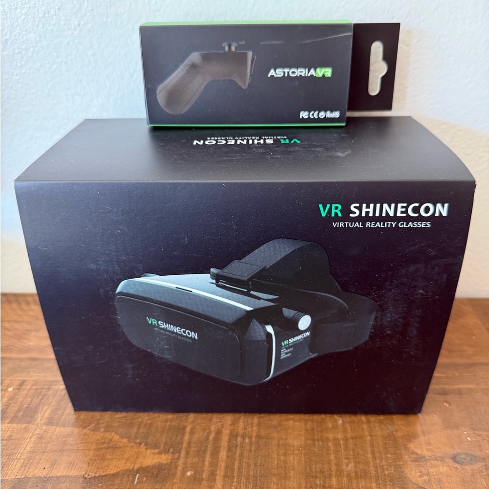 Astoria VR Glasses and VR wireless remote